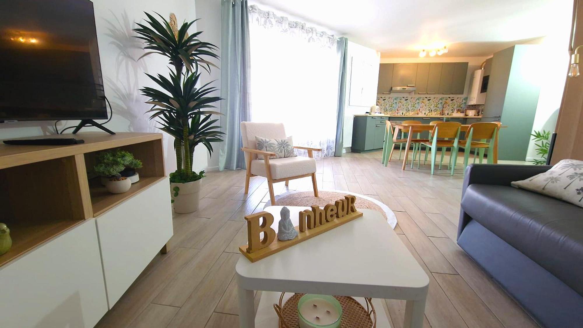 Apartment Appt 8 P, Parking, Direct, Vallee Village Serris